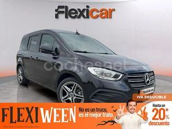 Negro Usado 2022 Mercedes T180 Monovolumen | 26.470 € (Un poco caro)