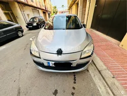 Gris / plata Usado 2010 Renault Mégane III Berlina | 3000 € (Buen precio)
