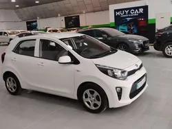 Blanco Usado 2021 Kia Picanto Utilitario | 9490 € (Precio justo)