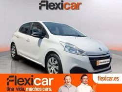Blanco Usado 2018 Peugeot 208 Active Utilitario | 8990 € (Precio justo)