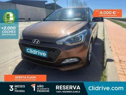Marrón Usado 2015 Hyundai i20 Utilitario | 7790 € (Precio justo)