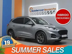 Gris Usado 2022 Ford Kuga ST-Line SUV | 21.400 € (Precio justo)