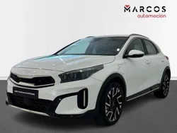 Blanco Usado 2023 Kia XCeed SUV | 25.500 € (Precio justo)
