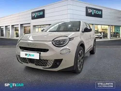 Beige Usado 2024 Fiat 600 La Prima SUV | 22.700 €