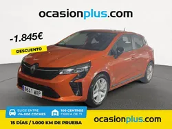Naranja Usado 2024 Renault Clio V Evolution Berlina | 17.000 € (Precio justo)