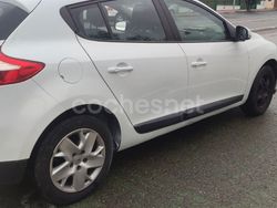 Blanco Usado 2012 Renault Mégane III Authentique Berlina | 5800 € (Precio justo)