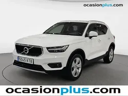 Blanco Usado 2019 Volvo XC40 Momentum SUV | 25.900 € (Precio justo)