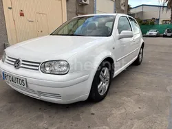 Blanco Usado 2002 VW Golf IV Conceptline Berlina | 3250 € (Precio justo)