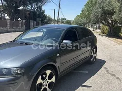 Gris / plata Usado 2006 Audi A3 Attraction Berlina | 7950 € (Un poco caro)