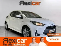 Blanco Usado 2021 Toyota Yaris Hybrid Business Edition Berlina | 14.990 € (Precio justo)