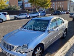 Gris / plata Usado 2001 Mercedes C200 Elegance Berlina | 2200 € (Super precio)