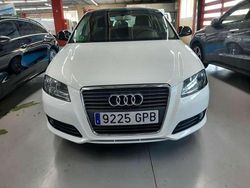 Blanco Usado 2009 Audi A3 Sportback Ambiente Utilitario | 11.990 € (Un poco caro)