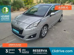 Gris / plata Usado 2016 Peugeot 5008 Allure Monovolumen | 10.290 € (Precio justo)