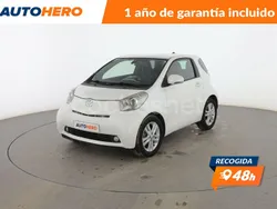 Toyota iQ