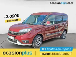 Rojo Usado 2022 Fiat Doblò Trekking Monovolumen | 16.390 € (Precio justo)