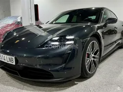 Eléctrico Usado 2021 Porsche Taycan 4S Berlina | 64.900 €