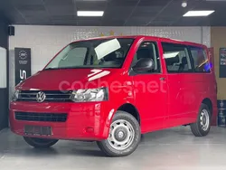 Rojo Usado 2014 VW Multivan Startline Monovolumen | 24.990 € (Buen precio)