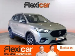 Gris / plata Usado 2024 MG ZS Comfort Berlina | 17.990 € (Precio justo)