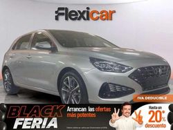 Gris Usado 2023 Hyundai i30 Berlina | 15.990 € (Super precio)
