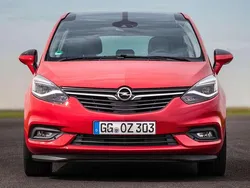 Gris Usado 2019 Opel Zafira Innovation Monovolumen | 13.220 € (Precio justo)