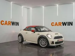 Beige Usado 2011 Mini John Cooper Works Coupé Coupe | 15.900 €