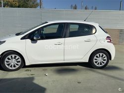Blanco Usado 2013 Peugeot 208 Business-Line Utilitario | 5300 € (Precio justo)