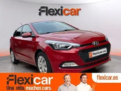 Rojo Usado 2018 Hyundai i20 Berlina | 9490 € (Precio justo)