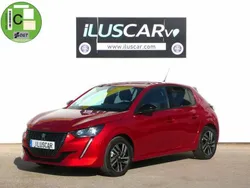 Rojo Usado 2022 Peugeot 208 Allure Utilitario | 13.600 € (Precio justo)