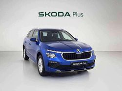 Azul Nuevo 2025 Skoda Kamiq Selection SUV | 21.950 € (Precio justo)