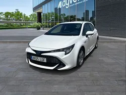 Blanco Usado 2020 Toyota Corolla Active Berlina | 20.600 € (Precio justo)