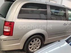 Gris / plata Usado 2010 Chrysler Grand Voyager Limited Monovolumen | 10.500 € (Precio justo)