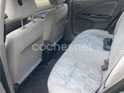 Verde Usado 2002 Nissan Almera Comfort Berlina | 2300 € (Super precio)
