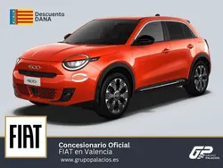Rojo Usado 2023 Fiat 600 Red SUV | 22.995 €