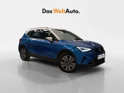Azul Usado 2024 Seat Arona FR SUV | 19.800 € (Precio justo)