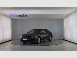 Usado 2020 Toyota Camry Business Edition Berlina | 22.890 € (Precio justo)