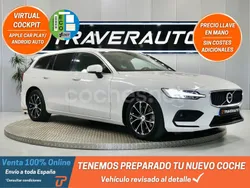 Blanco Usado 2021 Volvo V60 Momentum Familiar | 27.990 € (Precio justo)