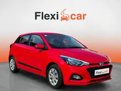 Rojo Usado 2018 Hyundai i20 Berlina | 10.290 € (Buen precio)