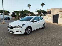 Blanco Usado 2018 Opel Astra Dynamic Berlina | 15.000 € (Un poco caro)