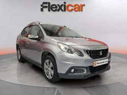 Gris Usado 2017 Peugeot 2008 Style SUV | 8990 € (Buen precio)