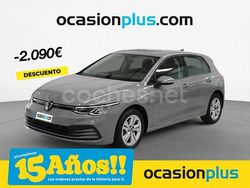 Gris / plata Usado 2023 VW Golf VIII Life Berlina | 22.550 € (Precio justo)