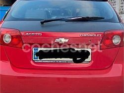 Rojo Usado 2005 Chevrolet Lacetti SX Berlina | 2300 € (Precio justo)