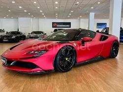 Rojo Usado 2021 Ferrari SF90 Coupe | 545.900 €