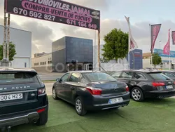 Gris / plata Usado 2013 Citroën C-Elysee I Exclusive Berlina | 5999 € (Buen precio)