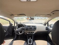 Negro Usado 2012 Kia Rio Berlina | 7000 € (Precio justo)