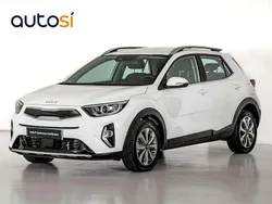 Usado 2024 Kia Stonic SUV | 19.490 € (Un poco caro)