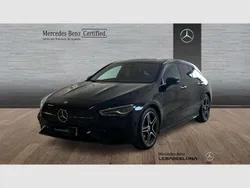 Negro Usado 2024 Mercedes CLA200 Shooting Brake Familiar | 39.200 € (Precio justo)