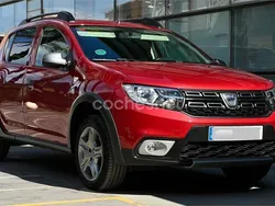 Granate Usado 2017 Dacia Sandero Stepway Utilitario | 8700 € (Precio justo)