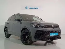 Gris Usado 2024 VW Tiguan R-line SUV | 45.900 €