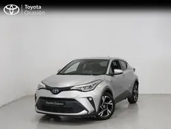 Gris / plata Usado 2023 Toyota C-HR Advance SUV | 28.900 € (Un poco caro)