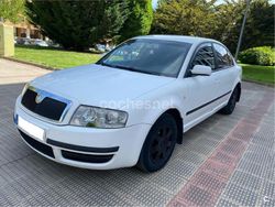 Blanco Usado 2004 Skoda Superb Classic Berlina | 2500 €